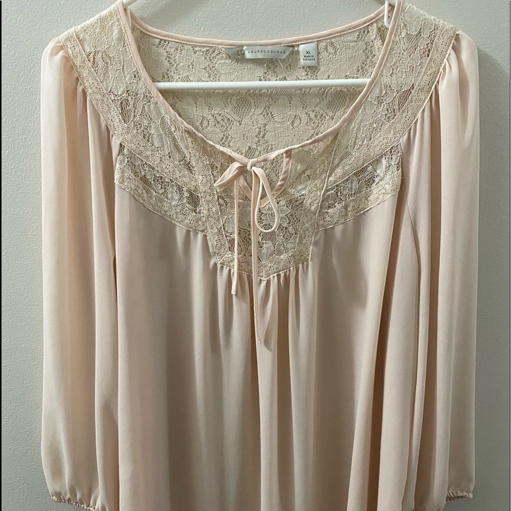 Lauren Conrad Blouse